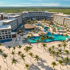 hyatt-ziva-cap-cana.comcaribbean.com/